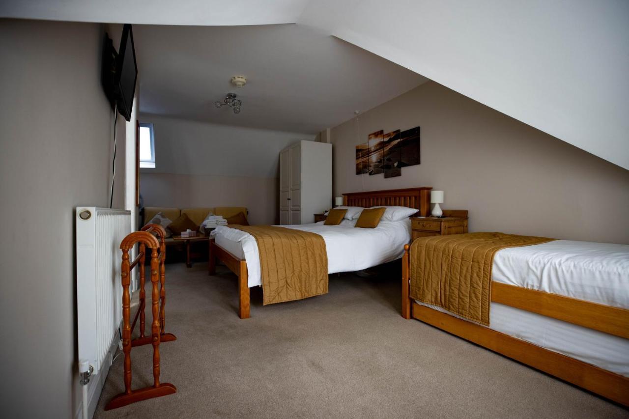 Claremont 4*